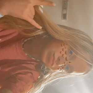 Meet your Posher, Ali